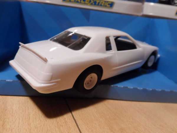 Ford Thunderbird - White Body NASCAR  Scalextric 1:32