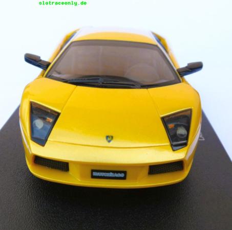 Lamborghini Murcielago Road Car metallic gelb AutoArt 1:32