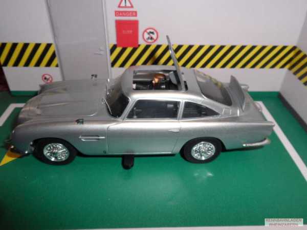 Aston Martin DB5 James Bond Goldfinger