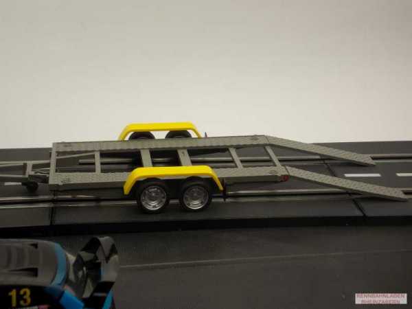 Trailer 1:32 mit Auffahrrampen Premium Collection  AVRST2002 AVANT SLOT 