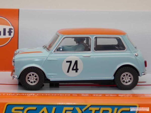 Austin Mini Cooper S Goodwood 2018 Gulf Edition Nick Riley & Gabriele Tarquini