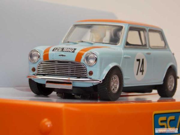 Austin Mini Cooper S Goodwood 2018 Gulf Edition Nick Riley & Gabriele Tarquini