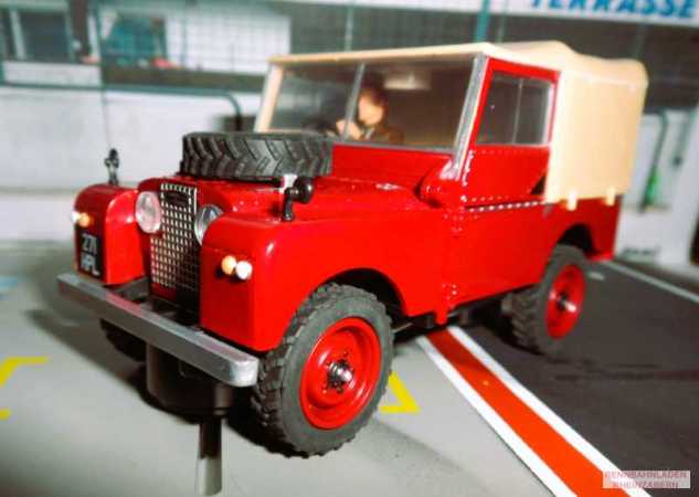 Land Rover Series 1 - rot Scalextric 1:32 C4443 