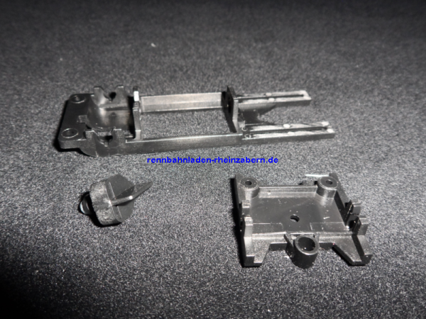 SKODA FABIA S2000  Resine Kit 1:32 mit Universal Chassis