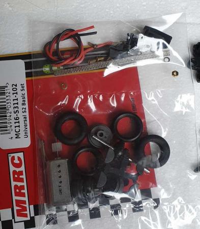 Slotcar Chassis Set 1:32 Bausatz MRRC Universal Fahrwerk S2 Basic Radstand 71-102mm Inliner Kunststoff komplett m.Motor 333/15k