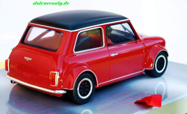 MINI Cooper Rennversion Black Roof 