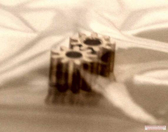 Motorritzel 11Z  11Z Ø5,5mm Messing f.Motorwelle Ø2,0mm f.Slotcars 1:32