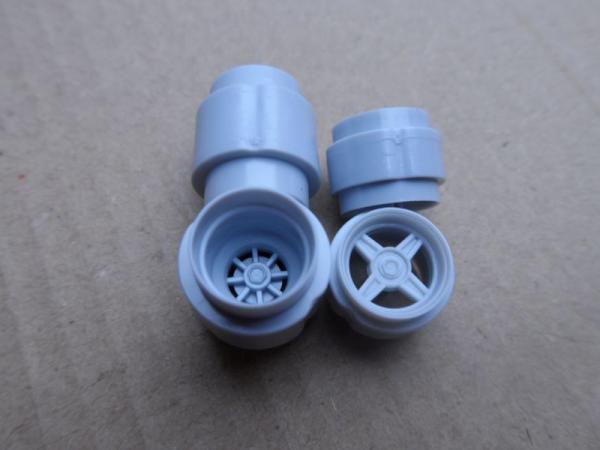 Felgensatz Formel 1 Kunstoff 1:32 Chromsilver