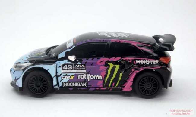 Hyundai i-20 WRC - 100 Acres Wood mit Licht SCX Compact 1:43 SCXC10465