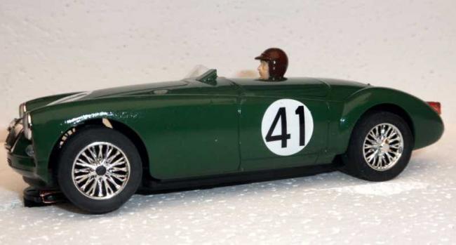 MG A 1955 "Le Mans" SCX 1:32 SCXU10318 Auslaufmodell Restbestand