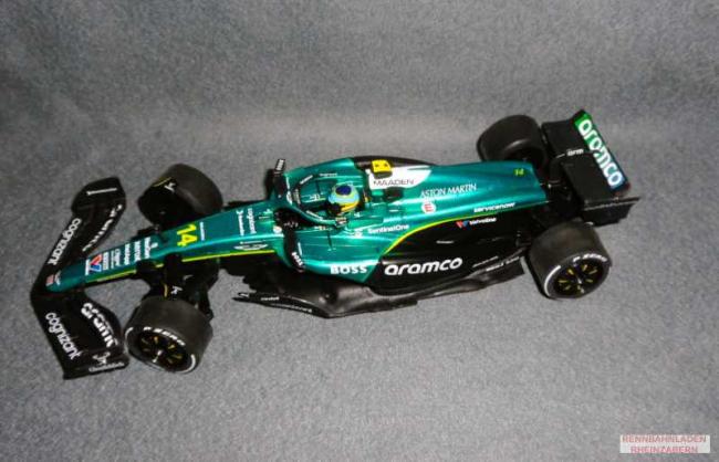 Aston Martin AMR25 #14 Fernando Alonso 2025 Formel 1 SCXClassic1:32