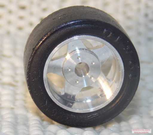 Alu-Felgen 5-Speichen 15.8mm x 8,5mm für Achse 2,38mm