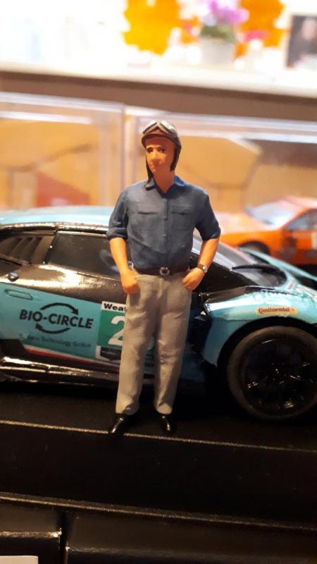 Juan Manuel Fangio Figur handbemalt 1:32