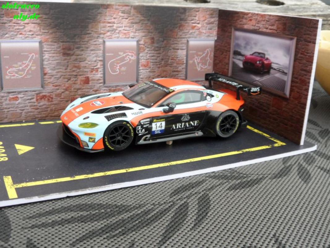 Aston Martin GT3 Vantage #14 12hrs of Bathurst 2025 - Gulf Edition C4655 