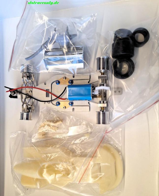 March 782 Formula 2 FULL WHITE KIT 1:24 Versandkostenfrei (nur D) 