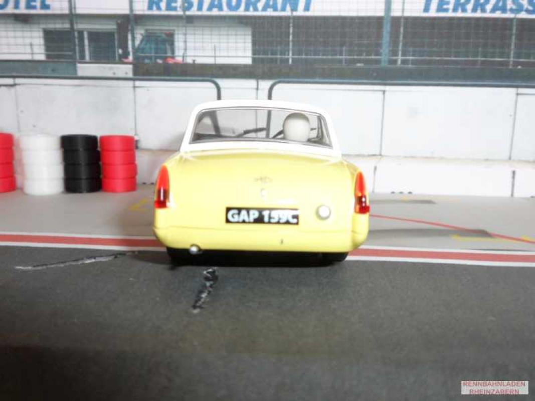 MG B #40 Thoroughbred SCS McArty C3746