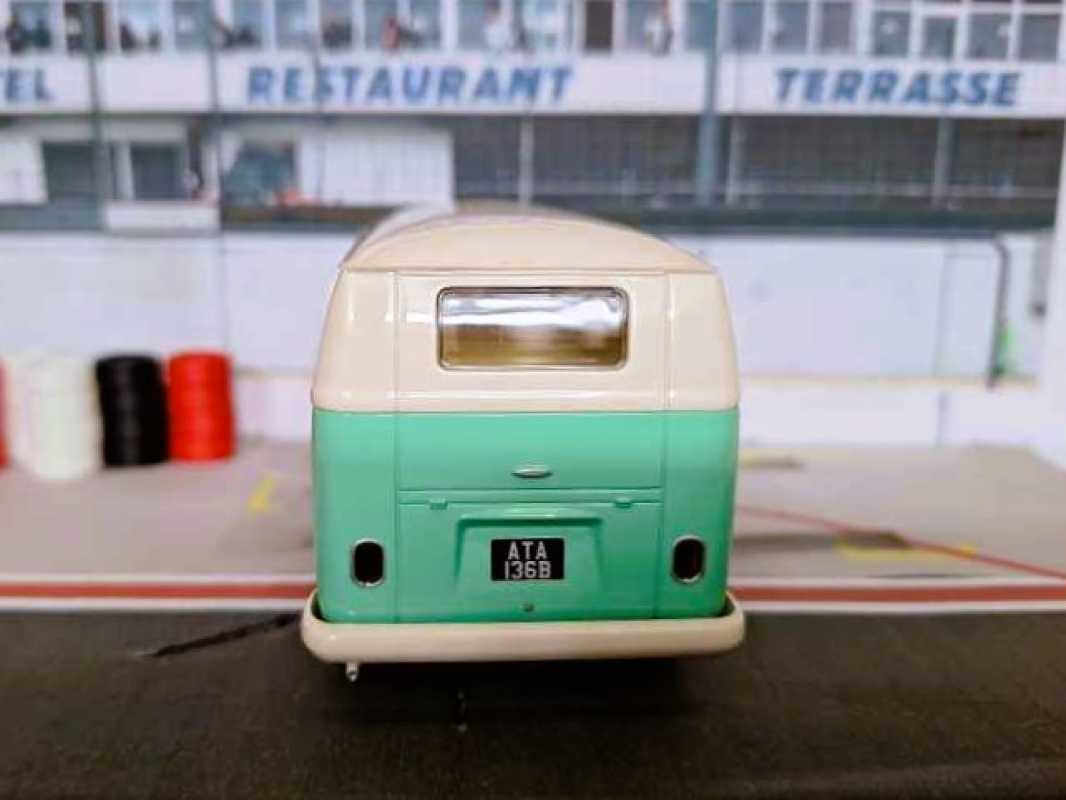 Volkswagen Camper Van Bus 2 Farben Lackierung Volkswagen Camper Van Bus 2 Farben Lackierung