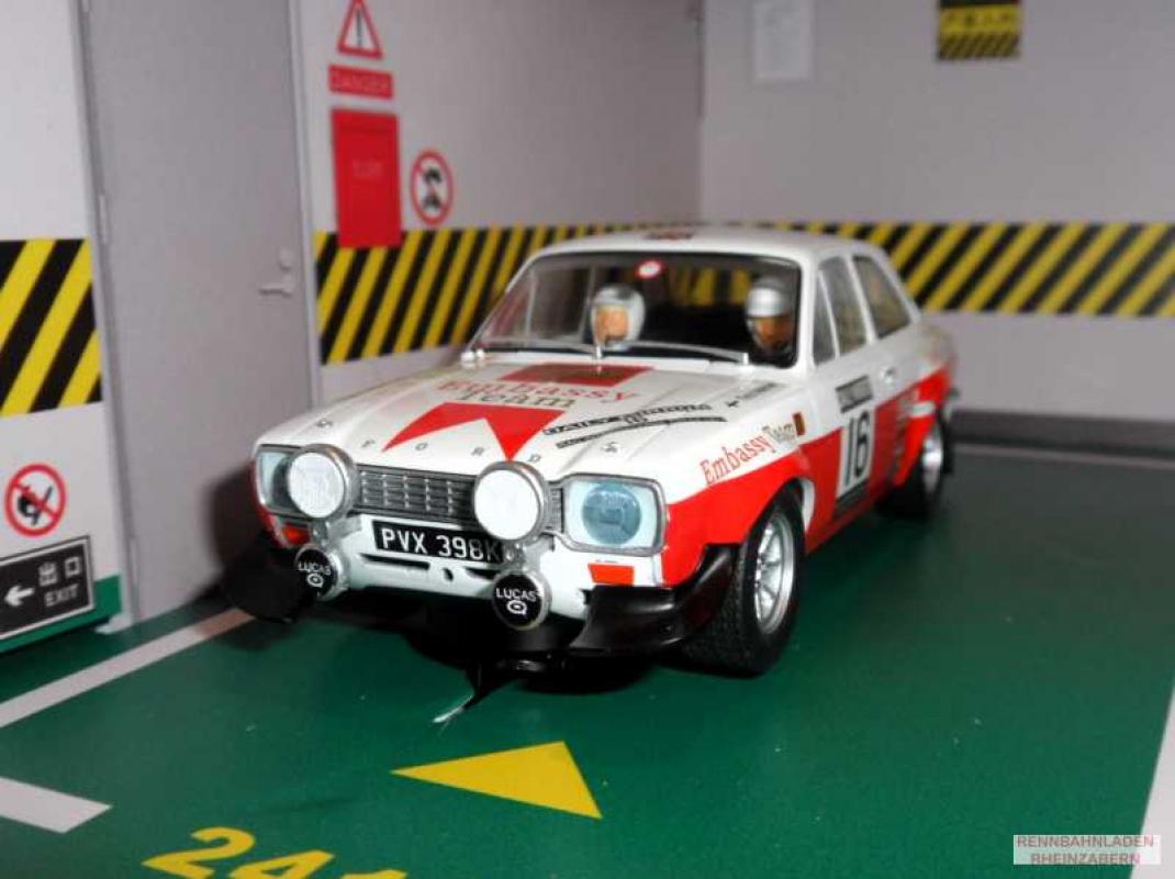 Ford Escort MK1#.9 Mark Freemantle Castrol Racing 1:32 Scalextric C4324 