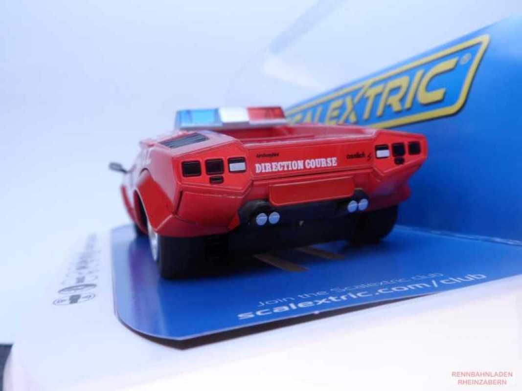 Lamborghini Countach 1983 Monaco GP Safety Car C4329 Scalextric 1:32