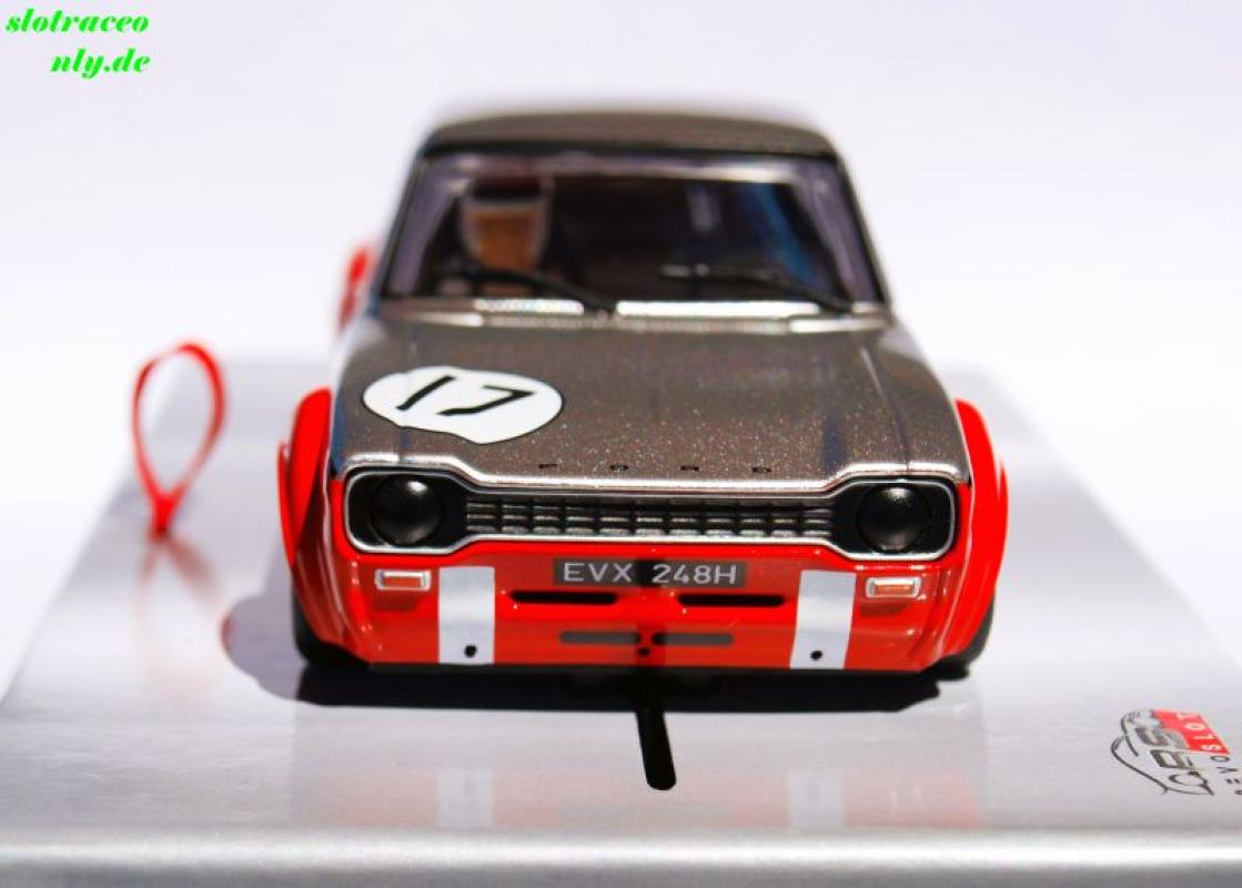FORD Esort MK 1 RS  #17 R