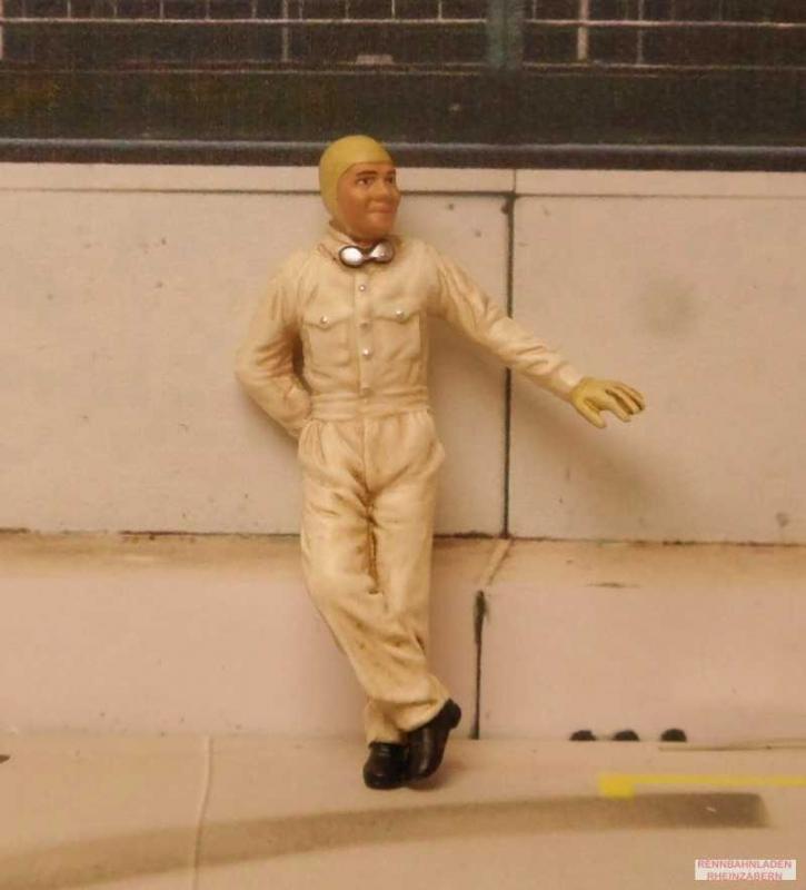 Rennfahrer Jean Pierre Le Mans Miniaturen 1:32 LMF132059M