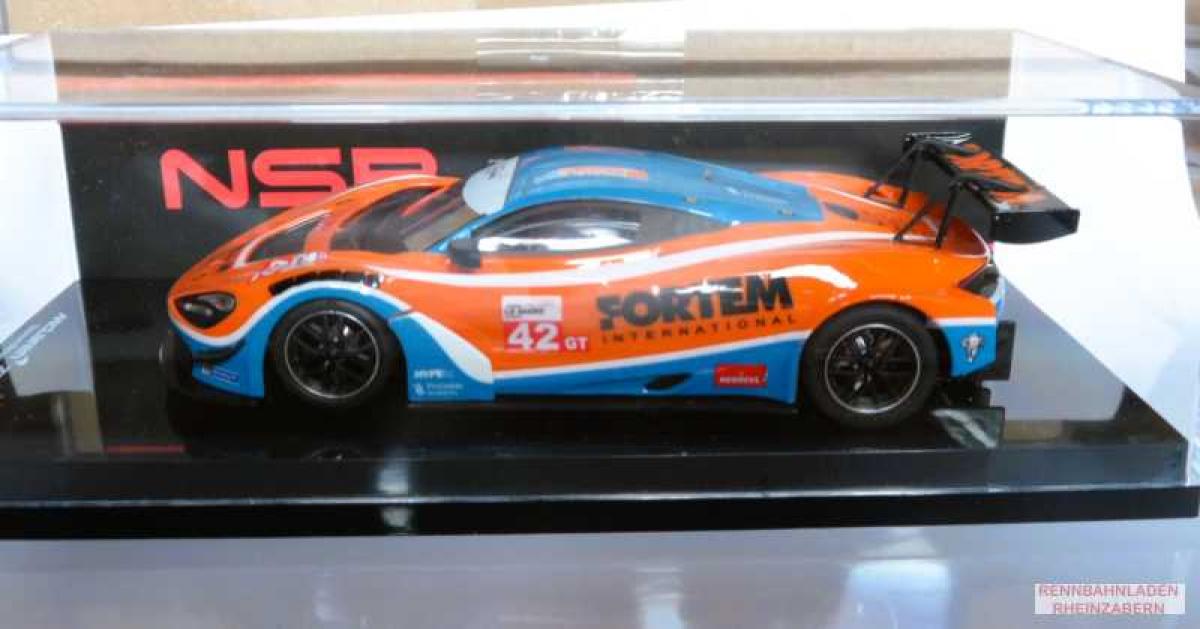 McLaren 720S Optimum Motorsport GT Open 2022 #72