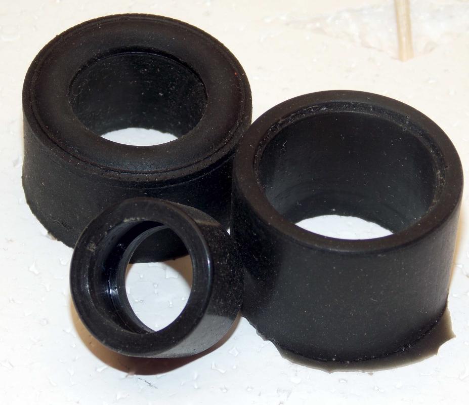 Reifen vorne (mit wenig Grip) 17 x 27 mm