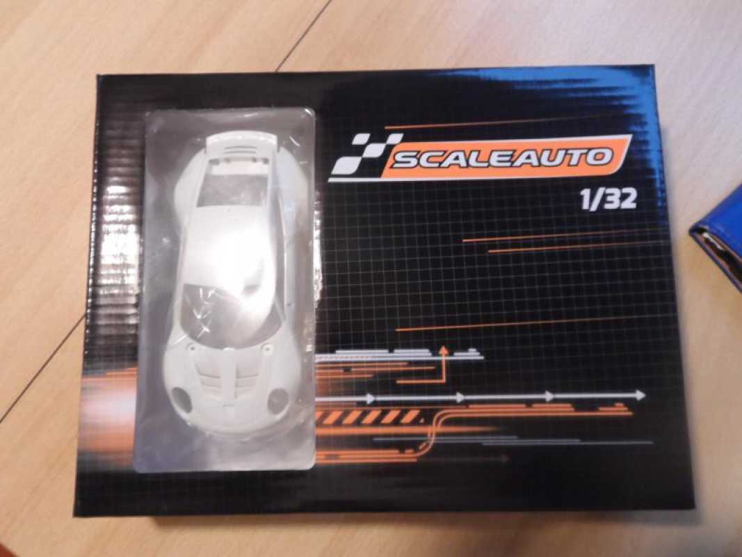 Porsche 911 RSR Scaleauto Whitekit 1/32 