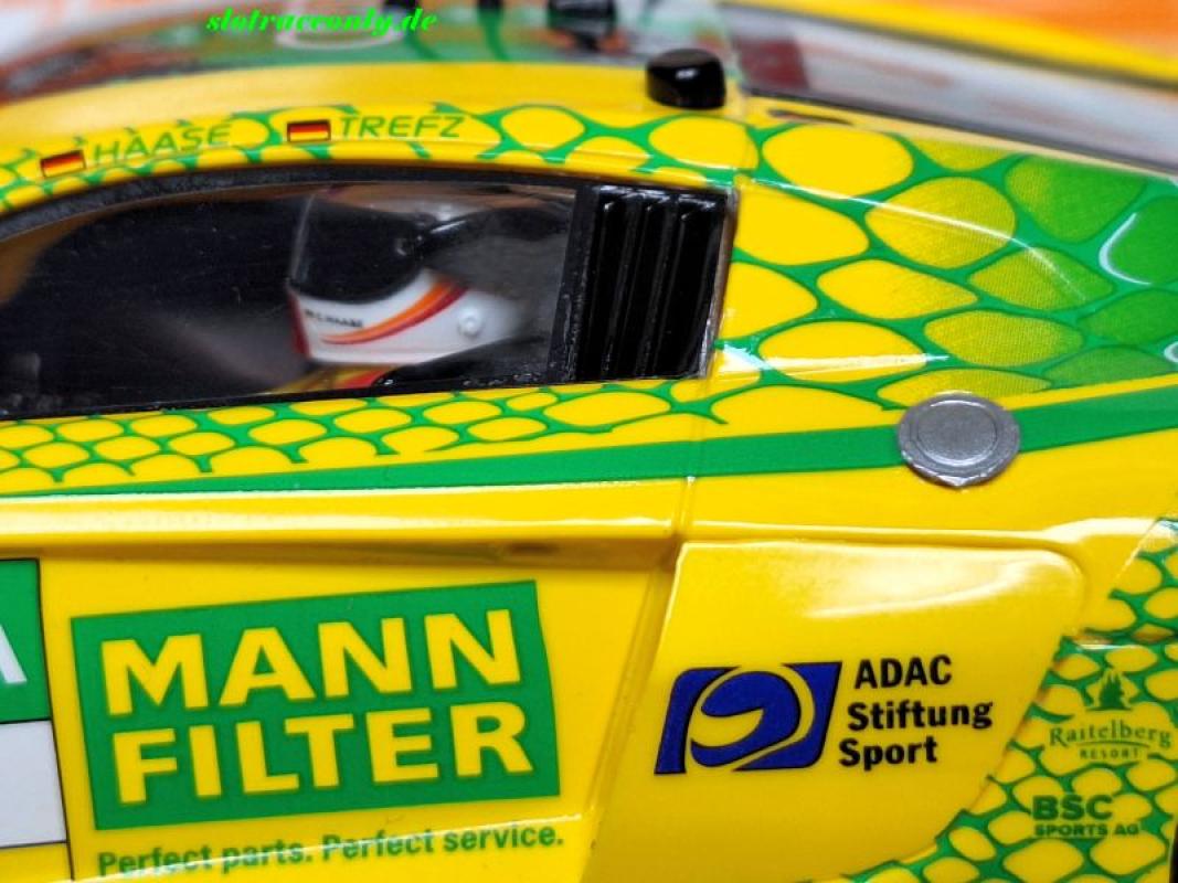 Audi R8 LMS GT3 evo #28  Mamba -design Chassis in R-technik Scaleauto 1:32
