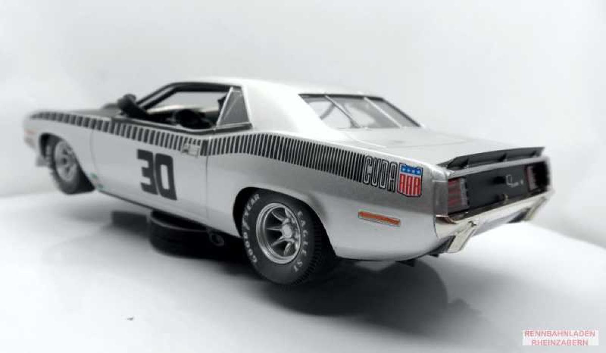 Plymouth Cuda Silver Street Car SCX Advance 1:32 E10432