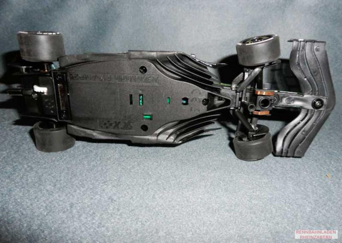 Aston Martin AMR25 #14 Fernando Alonso 2025 Formel 1 SCXClassic1:32