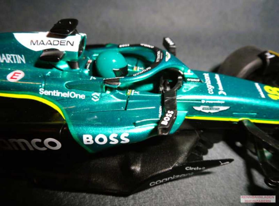 Aston Martin AMR2 #18 Lance Stroll 2025 Formel 1 SCX Classic 1:32