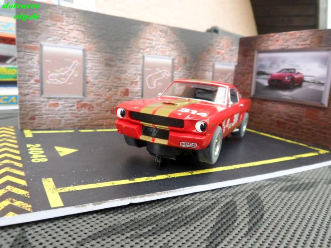 Shelby Mustang GT350H #314 Red & Gold Scalextric 1:32 C4658 