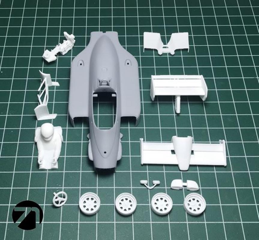 Fahrzeug Bausatz ähnlich LOTUS 98T im Maßstab 1:24