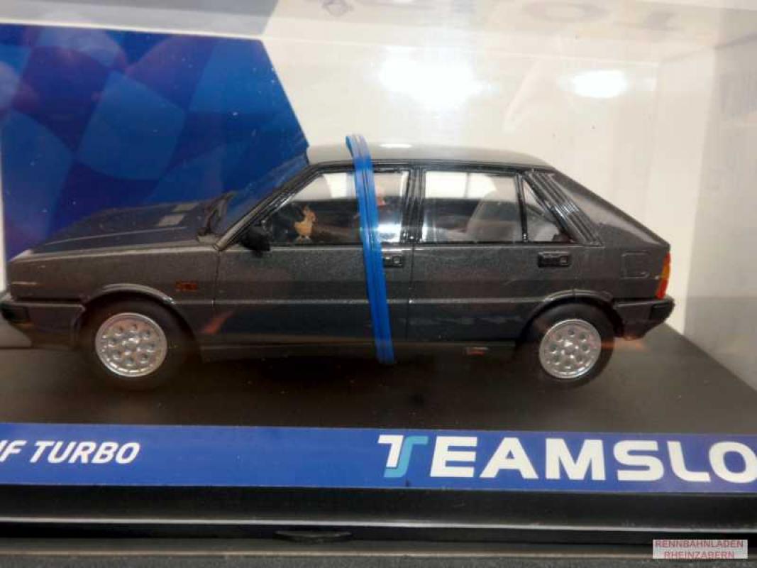 Lancia Delta HF 4WD Street Car grey Teamslot 1:32