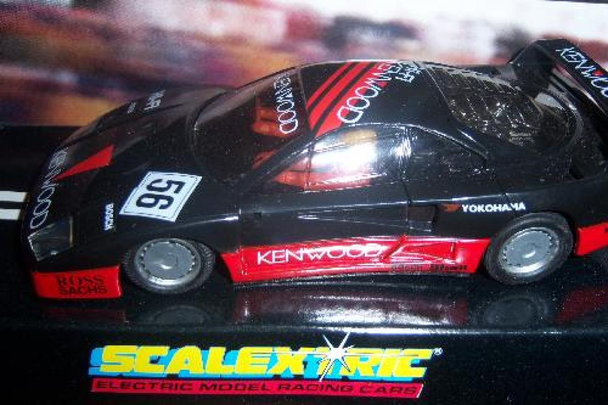 Ferrari F 40 -KENWOOD-