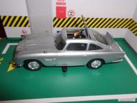 Aston Martin DB5 James Bond Goldfinger