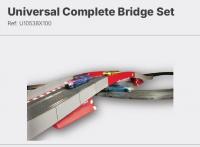 Brücke Überfahrt mit Stützen und Bergenzungsmauer SCXU10538