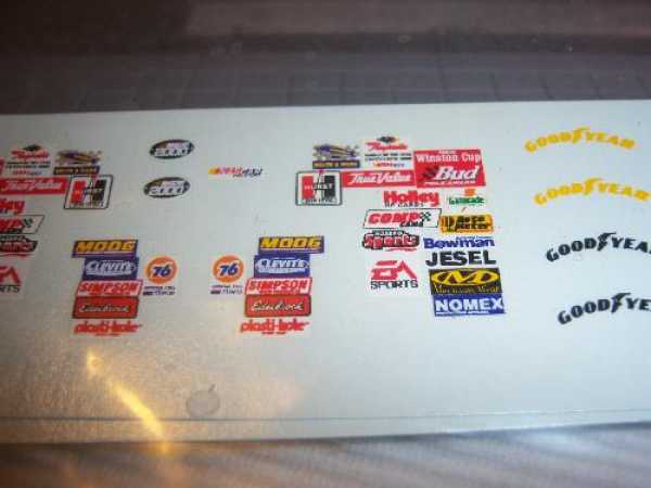 Sponsors Div. NASCAR DMC Decal 1:32