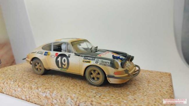 Porsche 911 S Safari Rallye 1971 No. 19  FYA 2053AR Slotcar 1:32 analog Collector Box Edition m.Dirt Effect