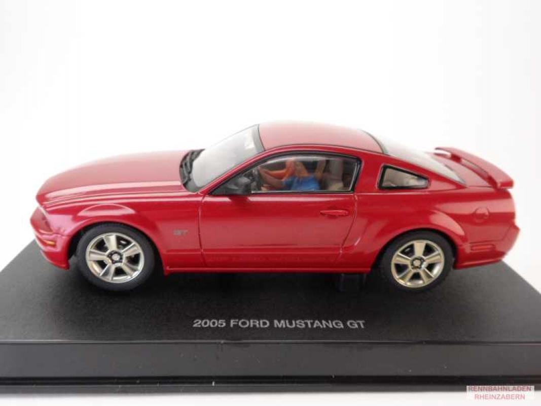 Ford Mustang GT 2005 rot  metallic AutoArt 1:32 13052