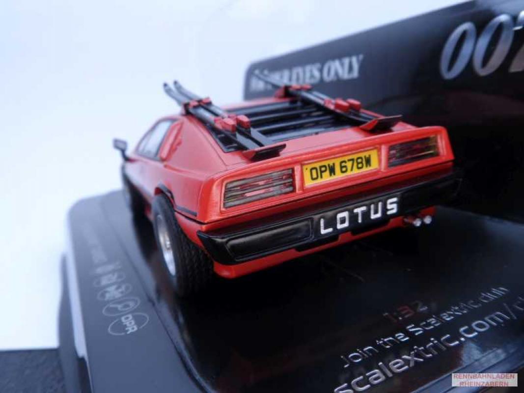 Lotus Esprit Turbo James Bond  For Your Eyes Only C4301