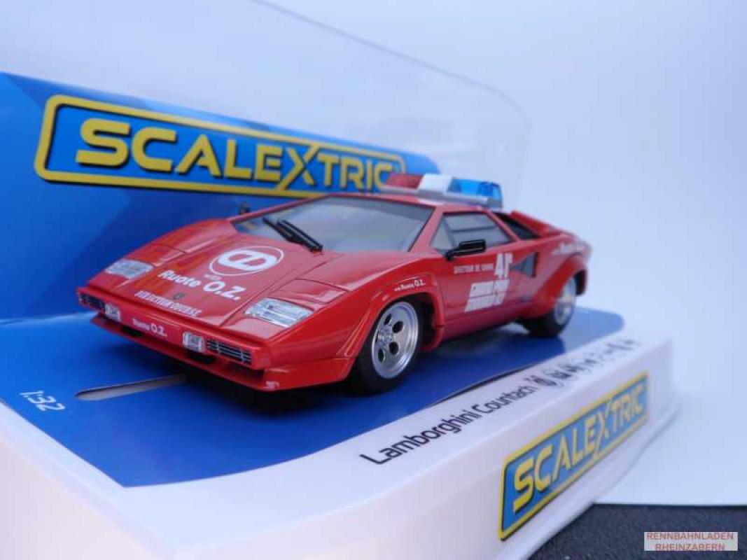 Lamborghini Countach 1983 Monaco GP Safety Car C4329 Scalextric 1:32