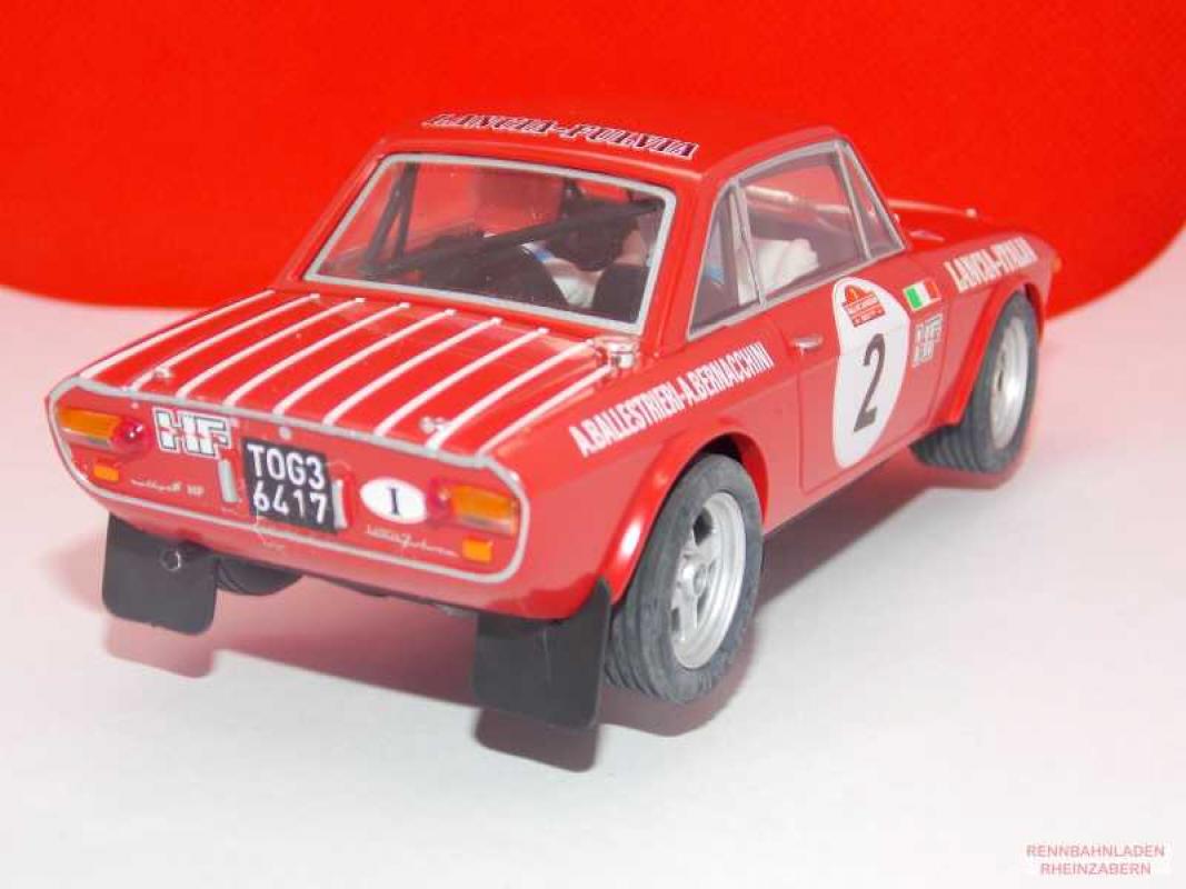 Lancia Fulvia 1,6HF San Remo 1972 Fahrzeug 1:32 SCX ADVANCE SCX E10286